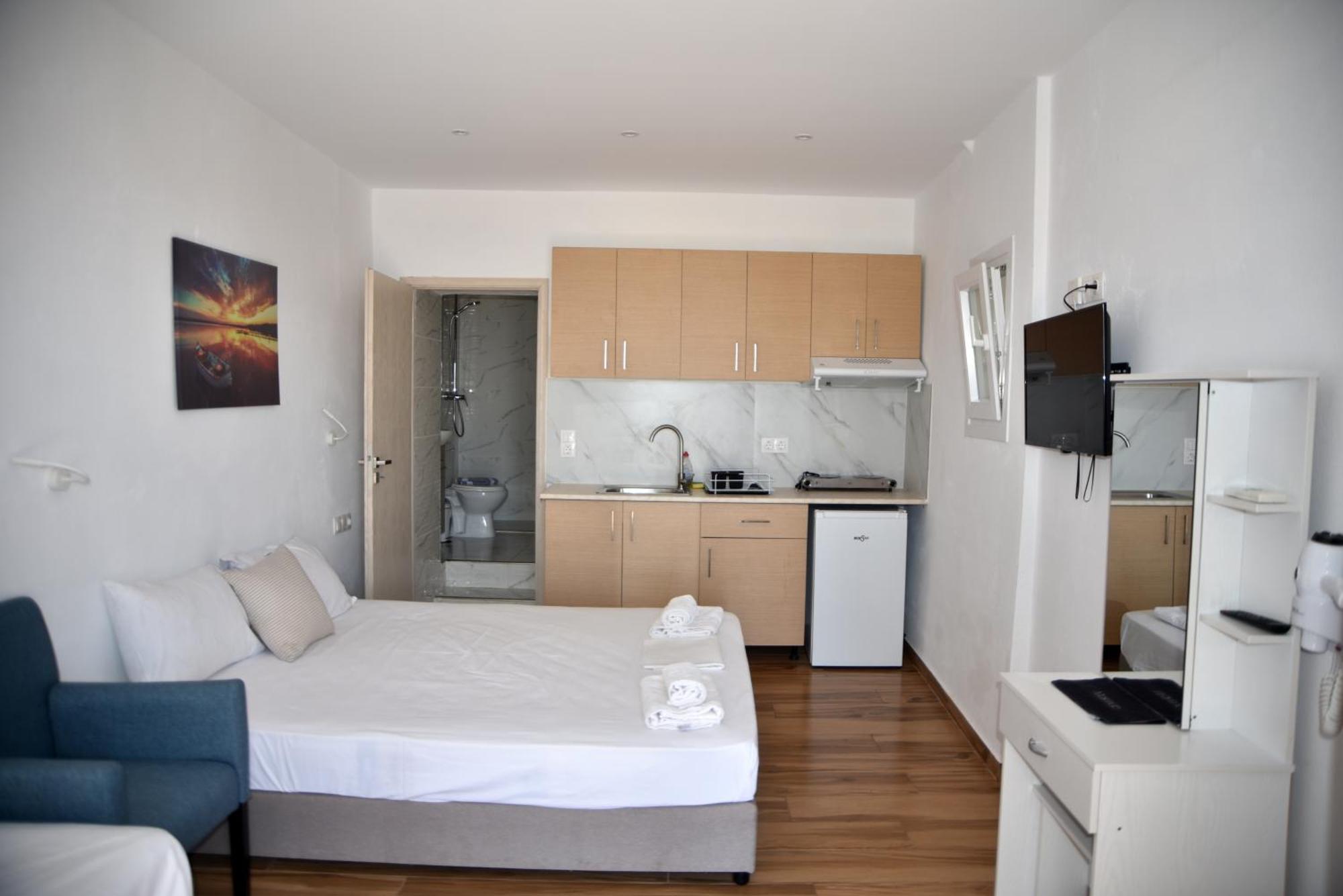 Jimmy'S Apartments 피타고레이오 외부 사진